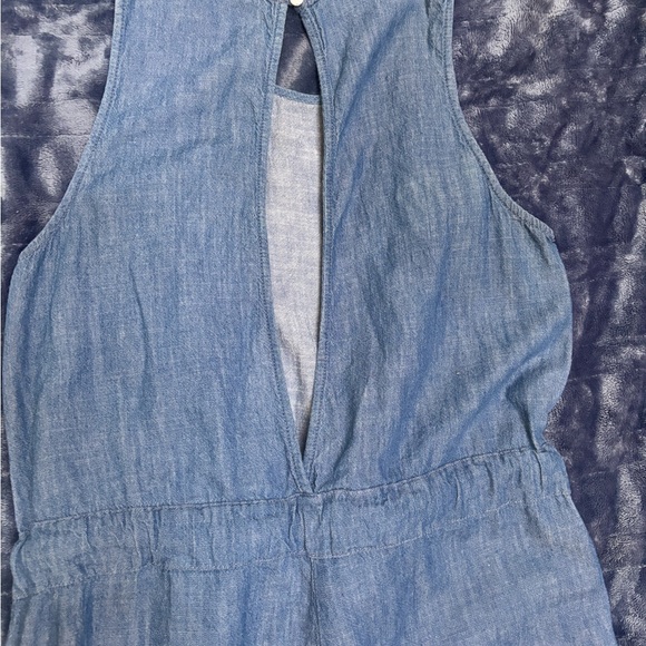GAP Denim Sleeveless Tie-Waist Jumpsuit in Light Blue - Picture 2 of 5